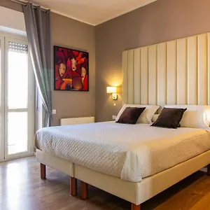 Album Boutique 2*, Sassari Italia